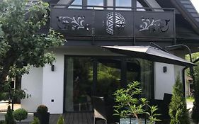Sarnia Skała House